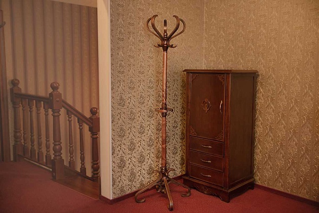 Напольная вешалка Мебелик В 10Н 001112 изображение 7 Напольная вешалка Мебелик В 10Н 001112 Фото № 7