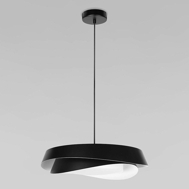 Подвесная люстра Loft IT Petale 10256P Black изображение 1 Подвесная люстра Loft IT Petale 10256P Black Фото № 1