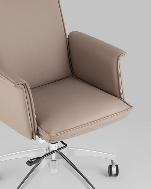 Кресло руководителя TopChairs Regenta A335-1 8383-31 изображение 3 Кресло руководителя TopChairs Regenta A335-1 8383-31 Фото № 3