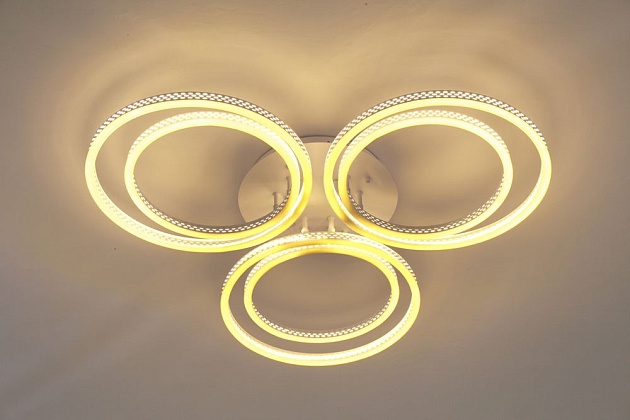 Потолочная светодиодная люстра Escada 10241/6LED Фото № 2