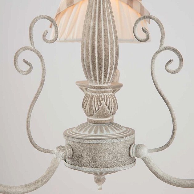 Подвесная люстра Maytoni Bird ARM013-03-W изображение 4 Подвесная люстра Maytoni Bird ARM013-03-W Фото № 4