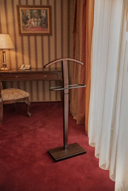 Костюмная вешалка Мебелик Васко В 70 000115 изображение 8 Костюмная вешалка Мебелик Васко В 70 000115 Фото № 8