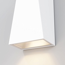 Уличный настенный светодиодный светильник Maytoni Times Square O580WL-L6W 4