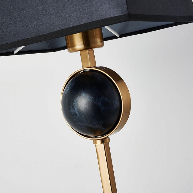 Настольная лампа Favourite Diva 2822-1T Фото № 3