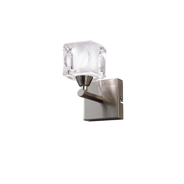 Бра Mantra Cuadrax 0004029 изображение 1 Бра Mantra Cuadrax 0004029 Фото № 1